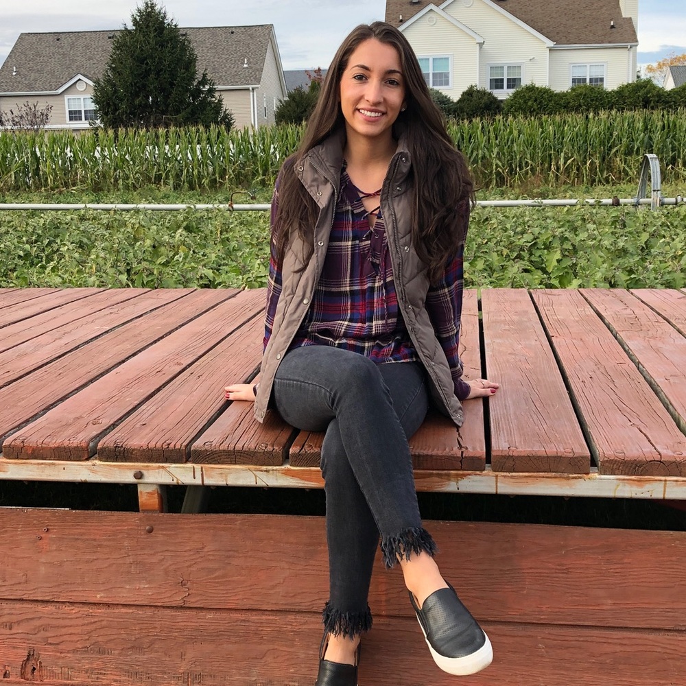 Meet your Posher, Melanie